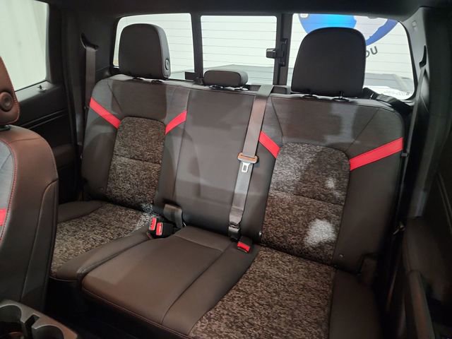 Used 2023 Chevrolet Colorado Z71 w/ Z71 Convenience Package 2 image 27