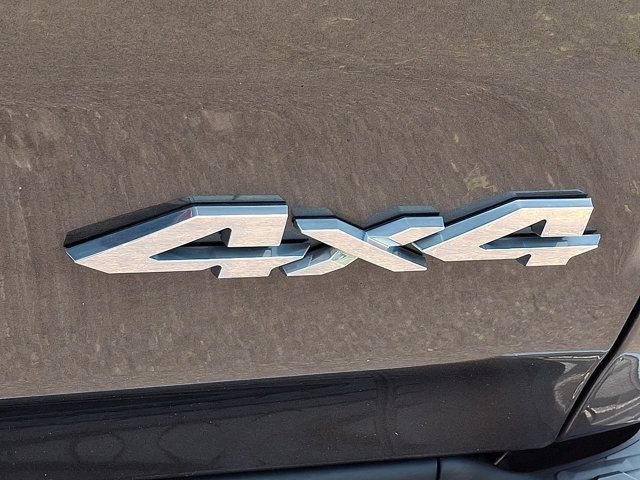 Used 2020 RAM 1500 Laramie AWD/4WD image 32