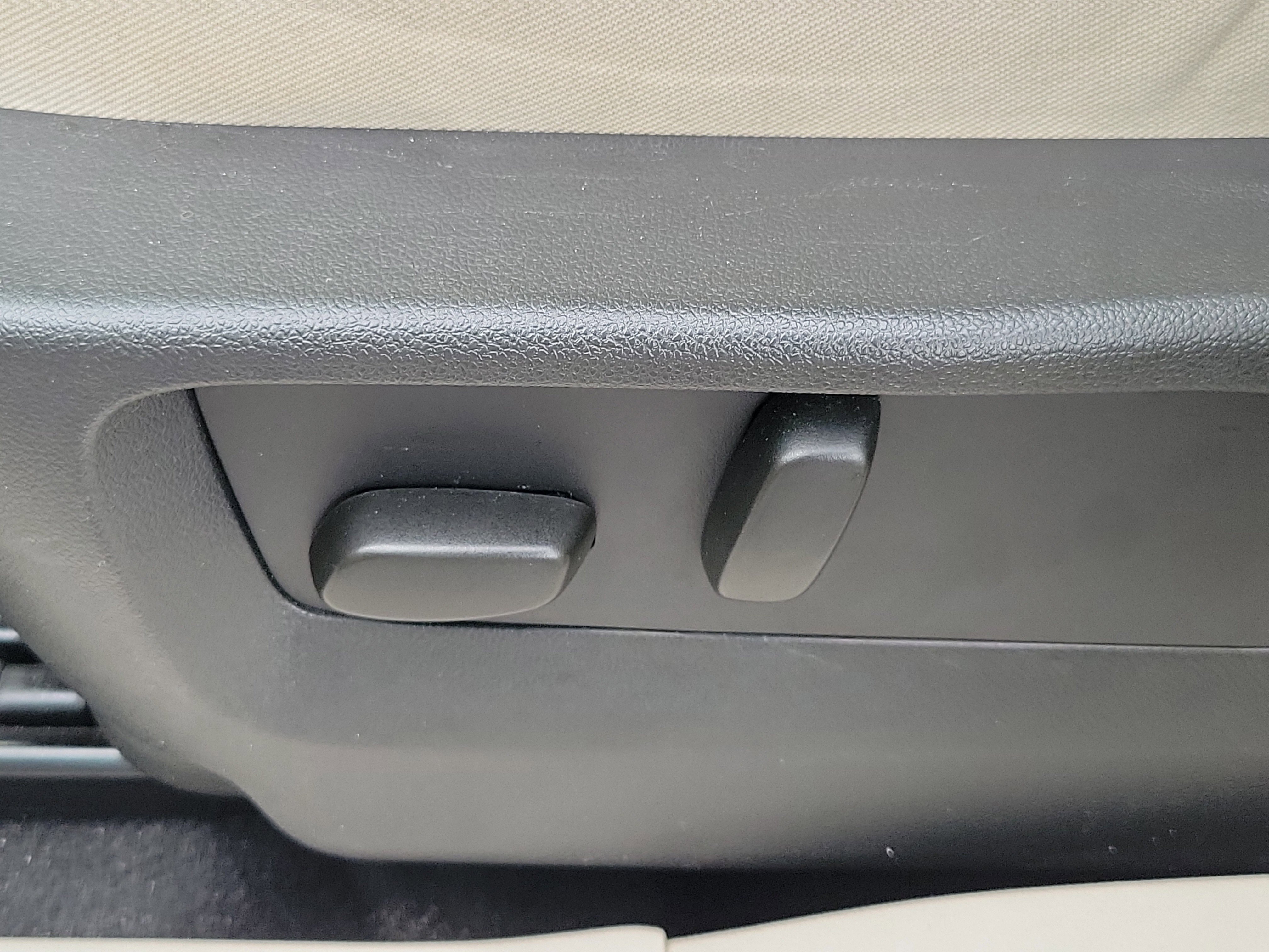 Used 2023 Buick Envision Preferred image 19