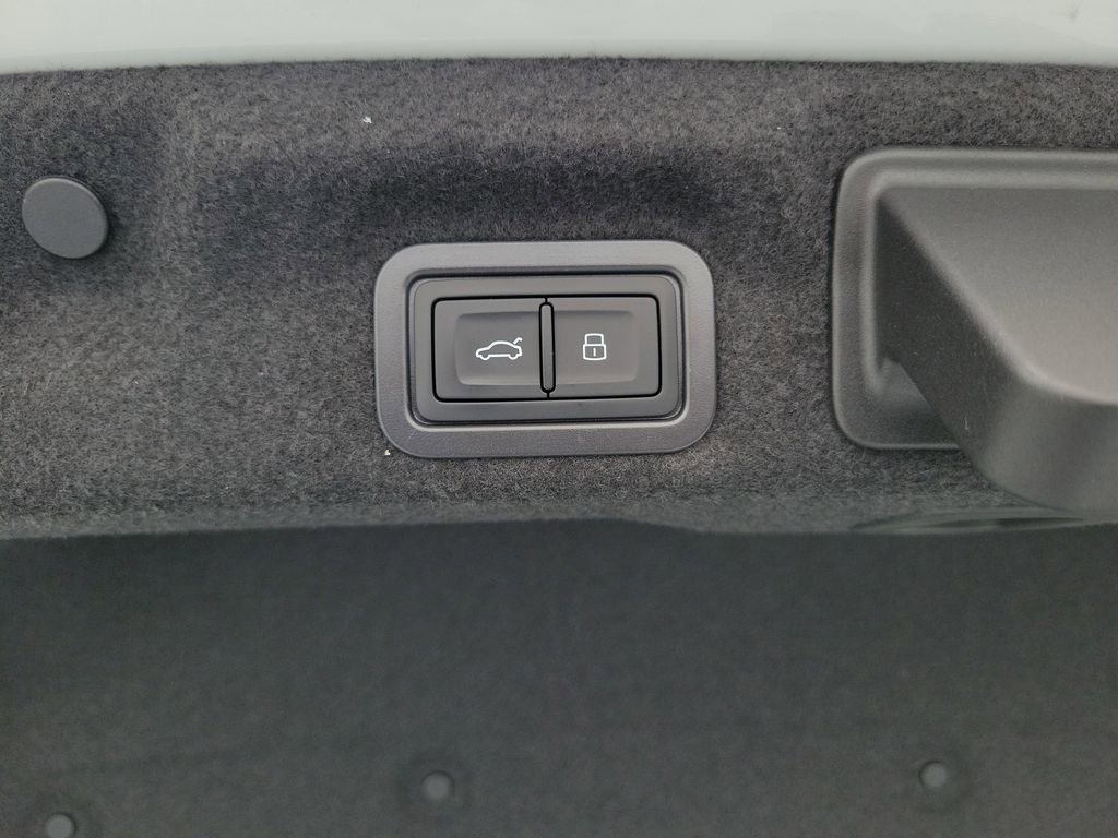 New 2026 Audi A6 Premium Plus AWD/4WD image 31