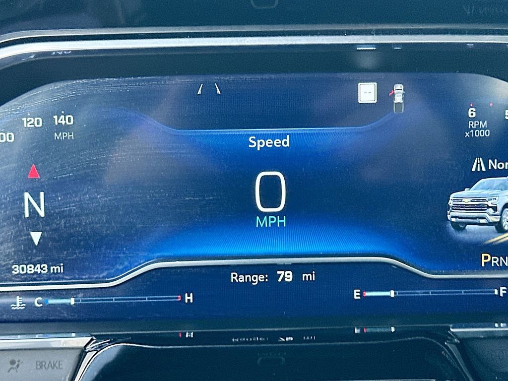 Used 2022 Chevrolet Silverado 1500 LT image 13