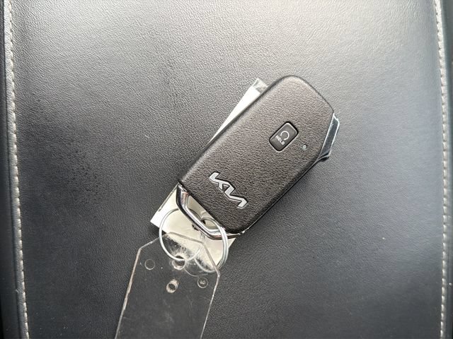 Used 2022 Kia Telluride EX AWD/4WD image 35