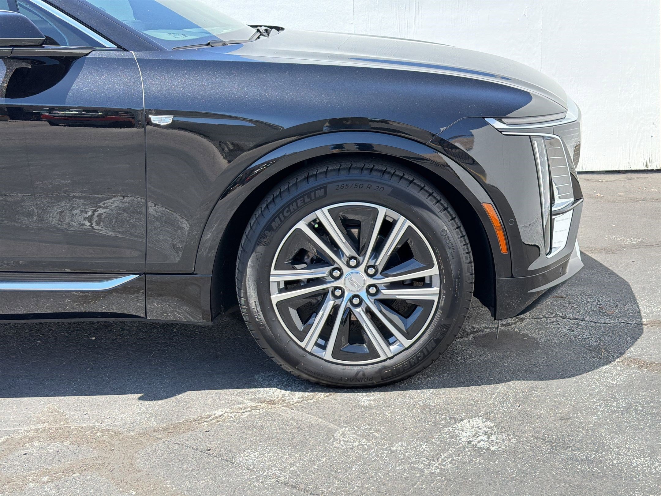 Certified 2024 Cadillac Lyriq Tech w/ Driver Assist Package AWD/4WD image 11