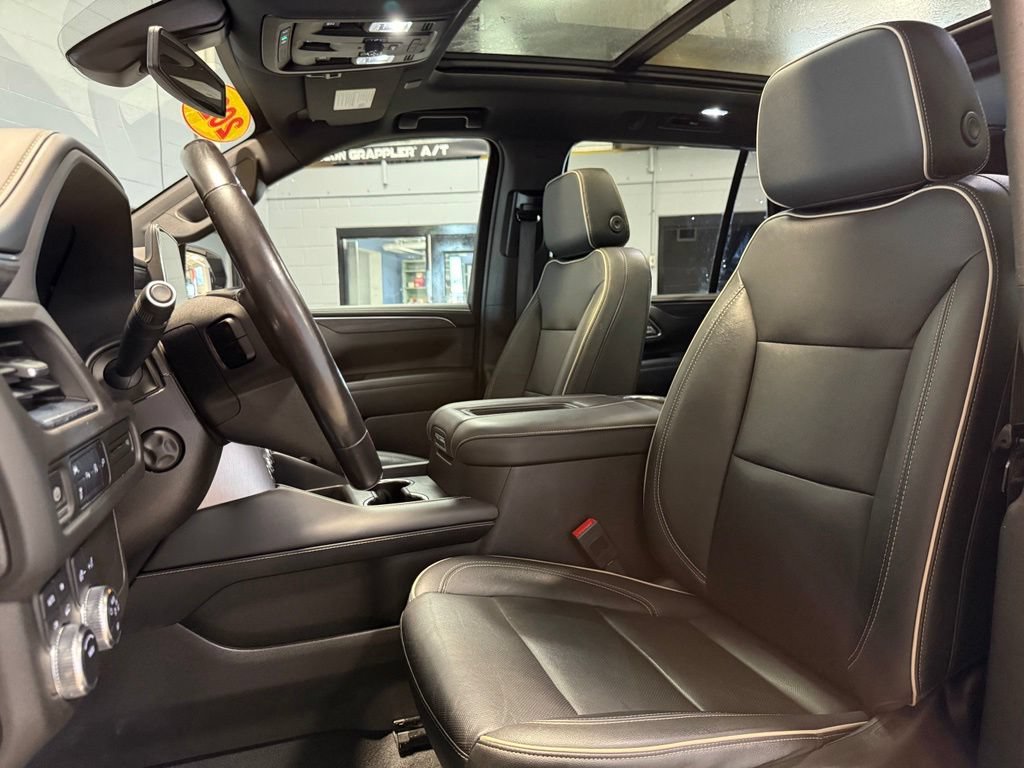 Used 2021 GMC Yukon SLT w/ SLT Luxury Package AWD/4WD image 9
