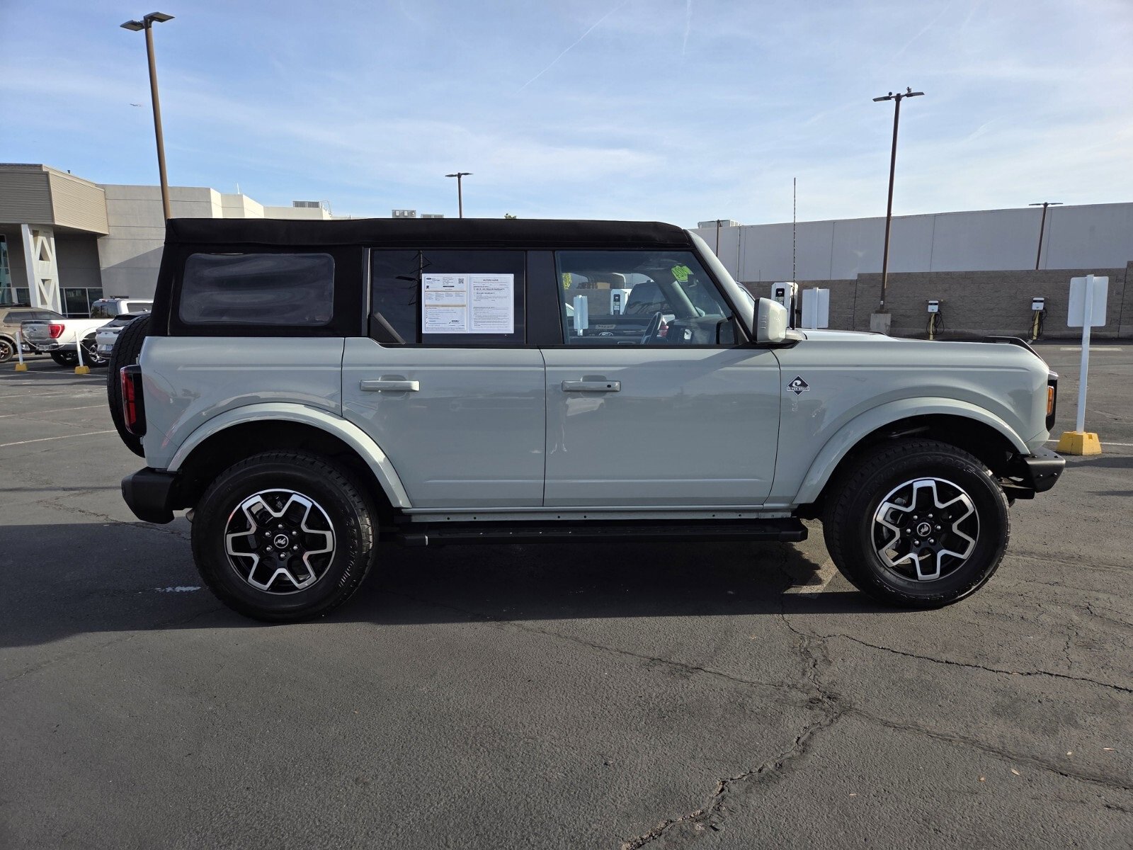 Certified 2024 Ford Bronco Outer Banks image 7