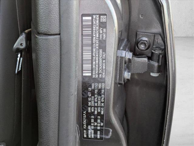 Used 2019 Jeep Renegade Altitude w/ Quick Order Package 2XM image 23