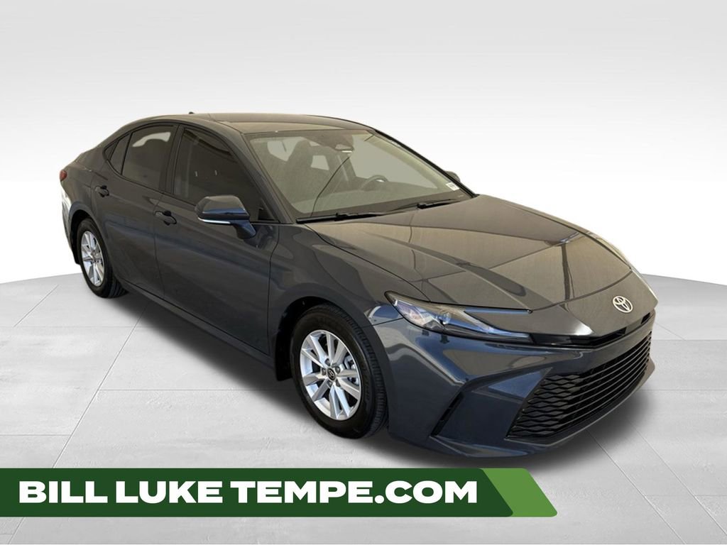 Used 2025 Toyota Camry LE w/ Convenience Package FWD image 1