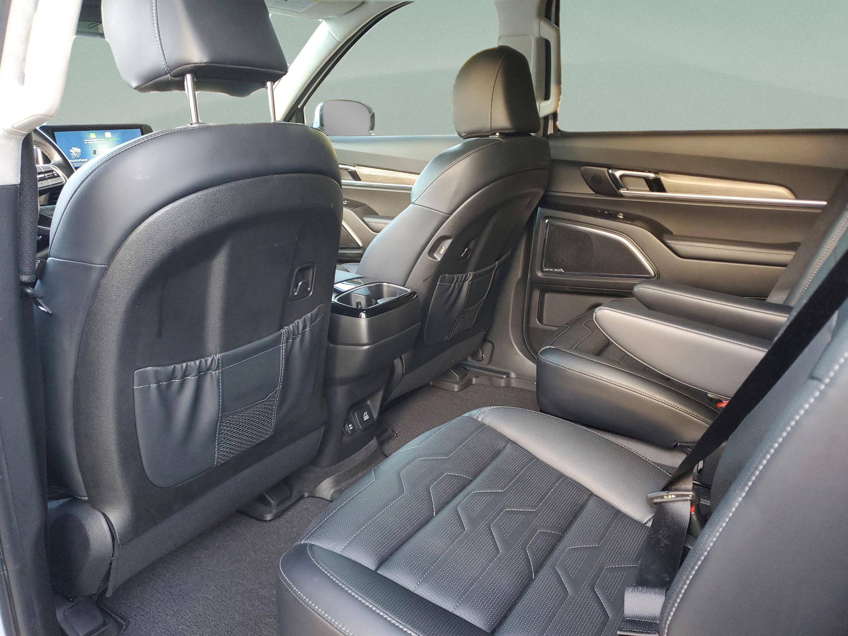 Certified 2022 Kia Telluride SX w/ SX Prestige Package image 6