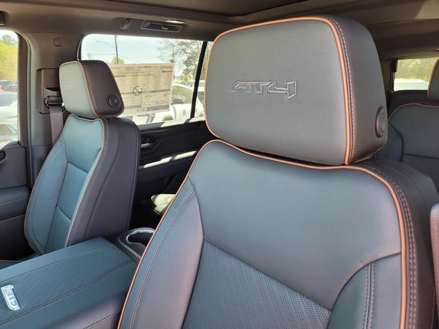 New 2026 GMC Yukon XL AT4 AWD/4WD image 22