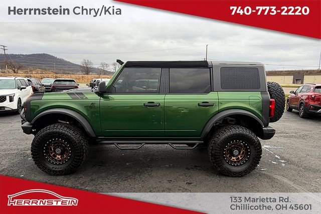 Used 2024 Ford Bronco Black Diamond image 4