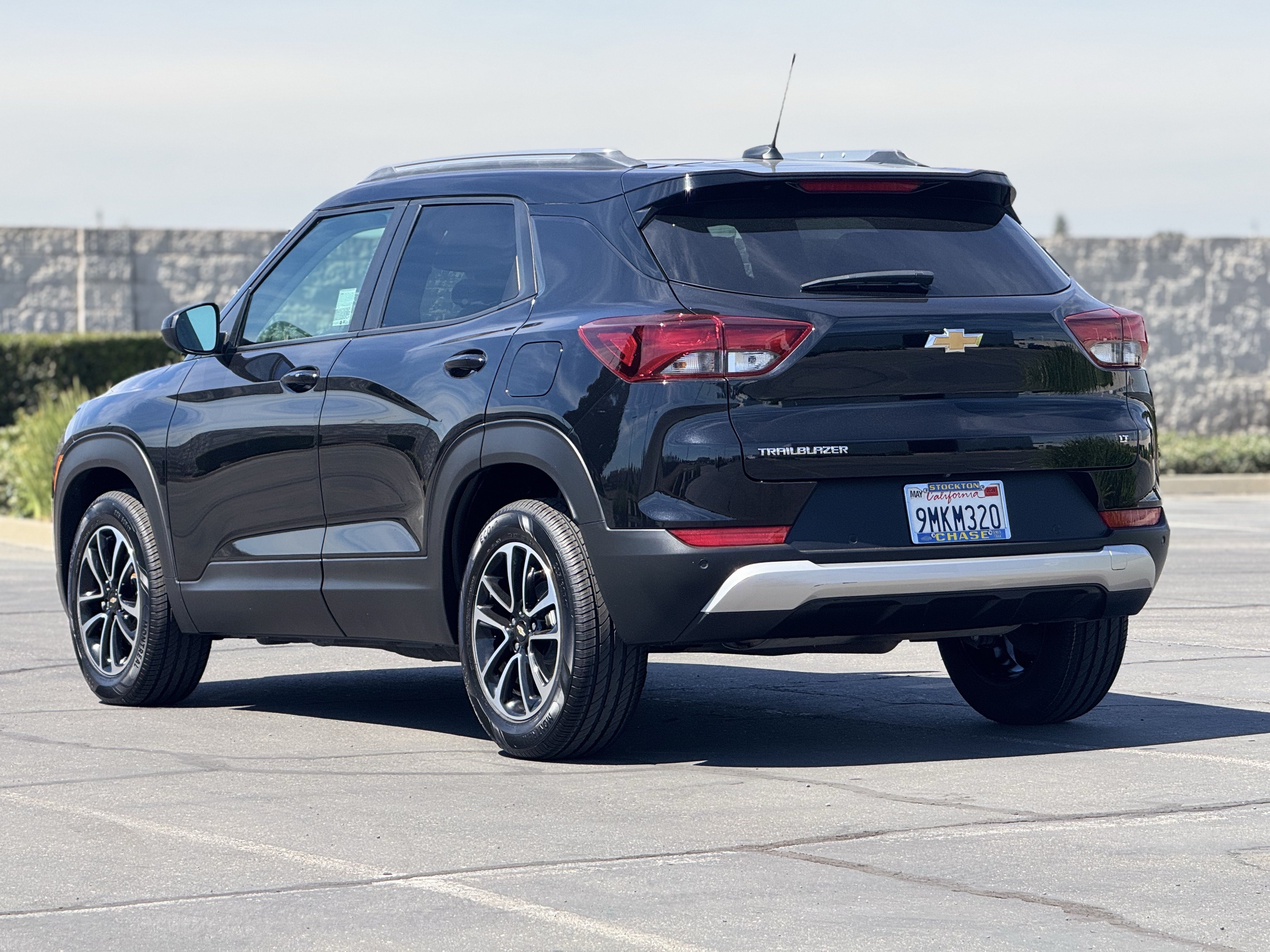 Certified 2024 Chevrolet TrailBlazer LT w/ LT Cold Weather Package FWD image 5