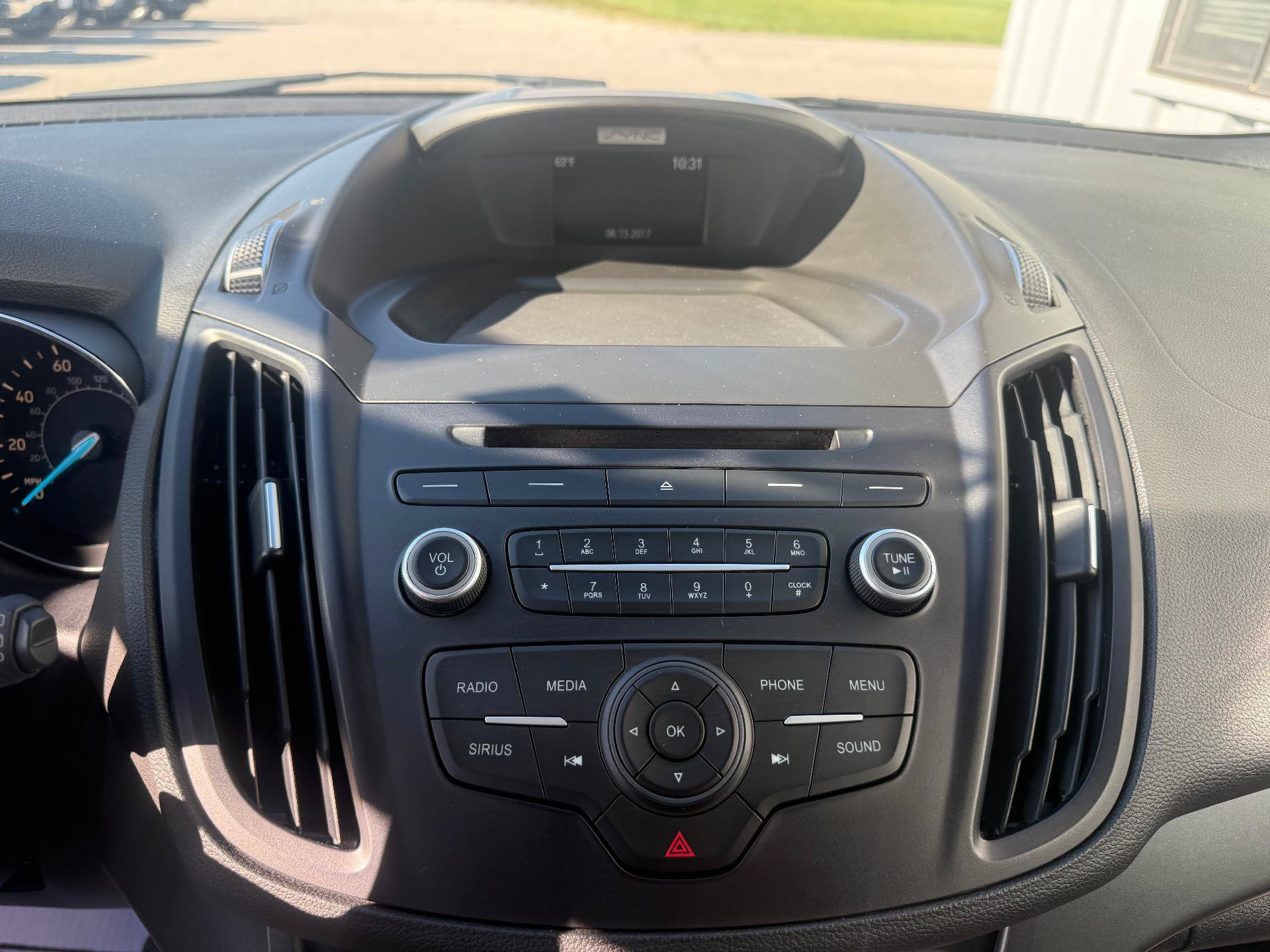 Used 2017 Ford Escape SE AWD/4WD image 17
