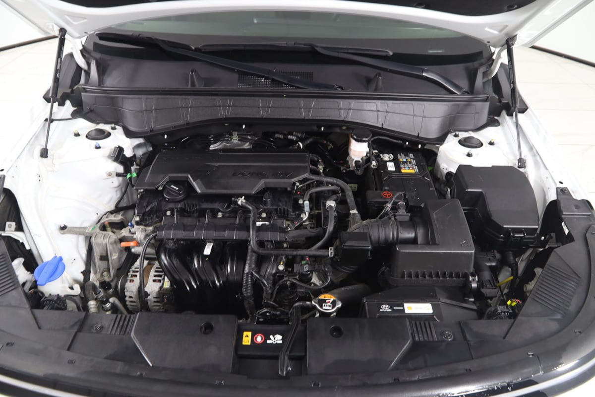 Used 2024 Hyundai Kona SEL FWD image 48