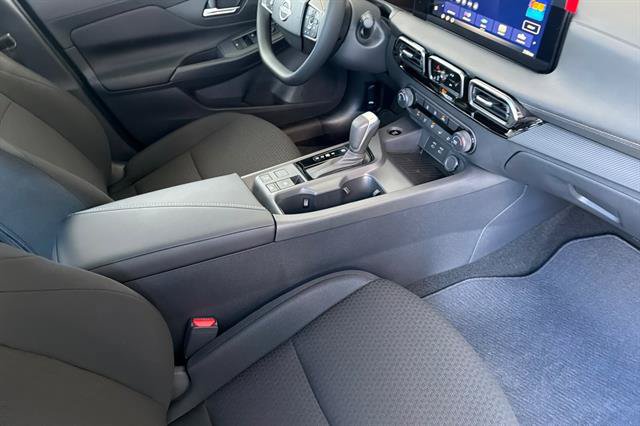 New 2027 Nissan Sentra S w/ Floor Mat Package FWD image 16