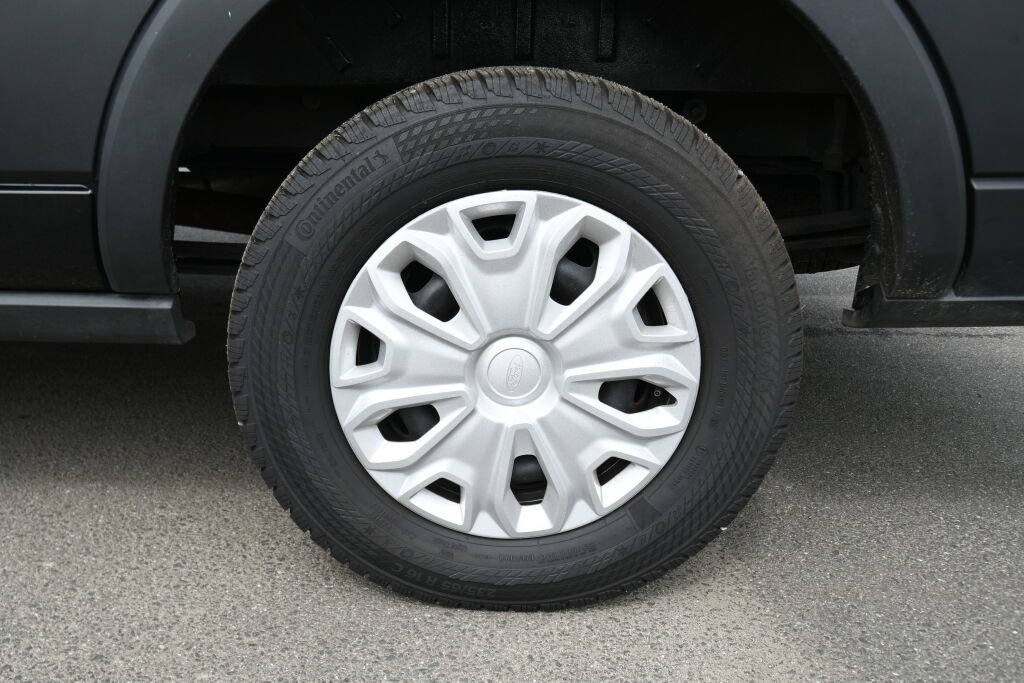 Used 2025 Ford Transit 350 XLT RWD image 30