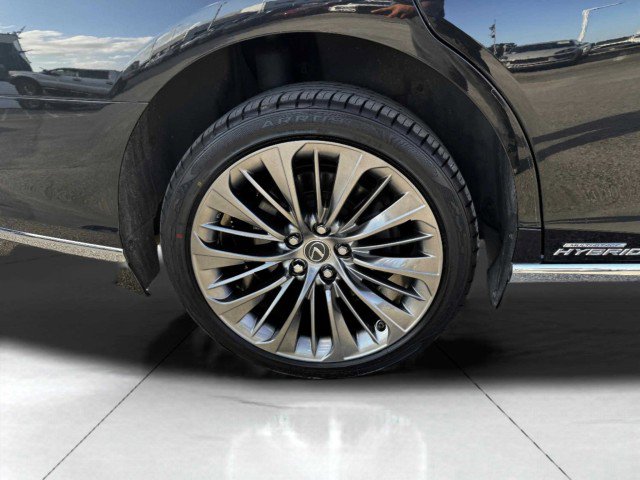 Used 2018 Lexus LS 500h w/ Luxury Package image 50