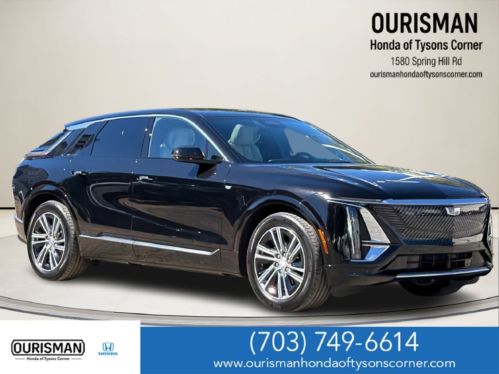 Used 2024 Cadillac Lyriq Luxury