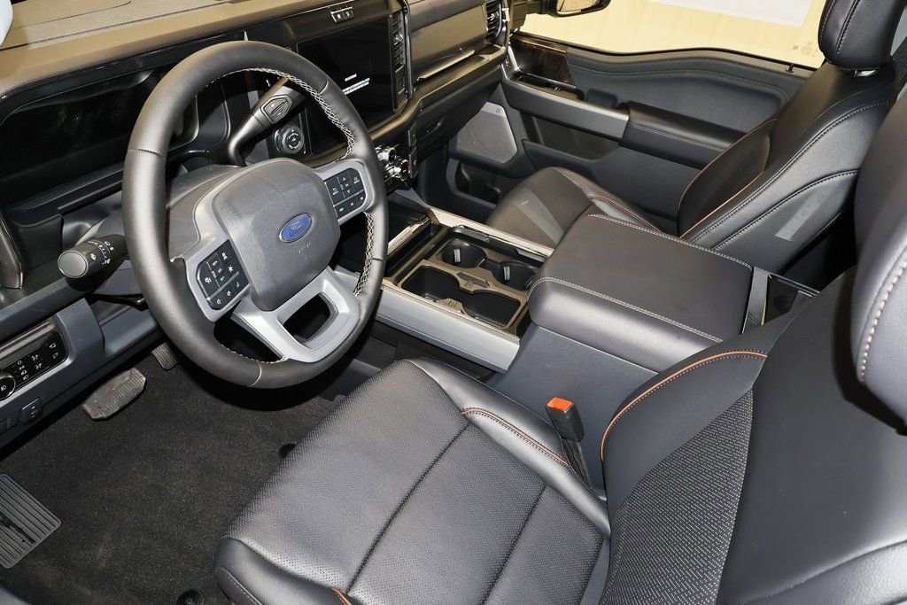 New 2025 Ford F350 Lariat w/ Lariat Ultimate Package image 27