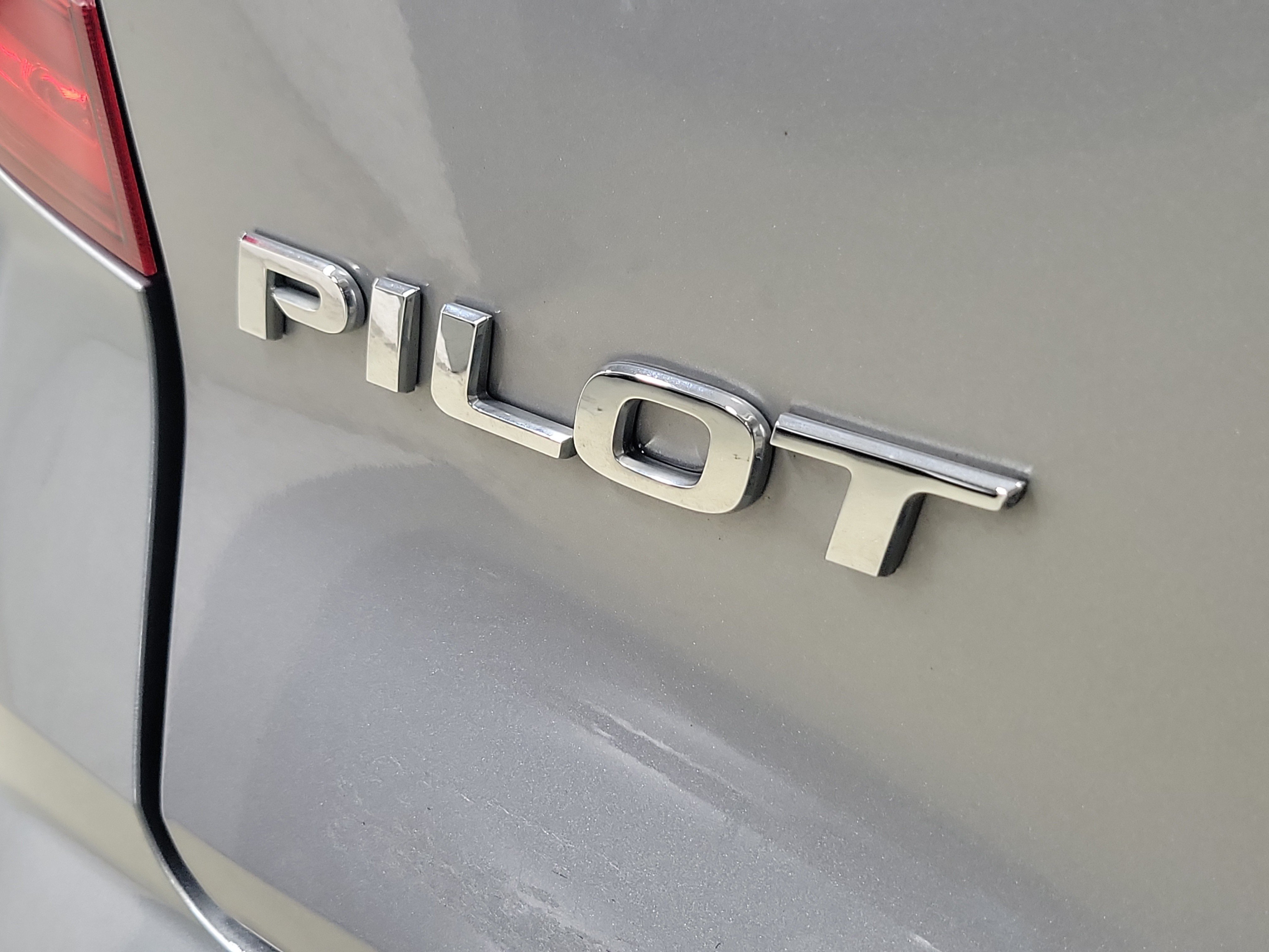 Used 2021 Honda Pilot Special Edition image 7