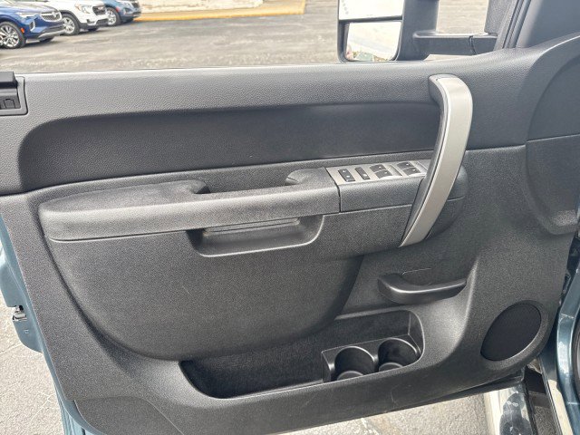 Certified 2013 GMC Sierra 2500 SLE w/ Snow Plow Prep Package image 5