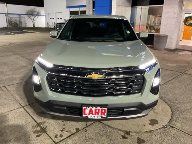 New 2026 Chevrolet Equinox LT image 3