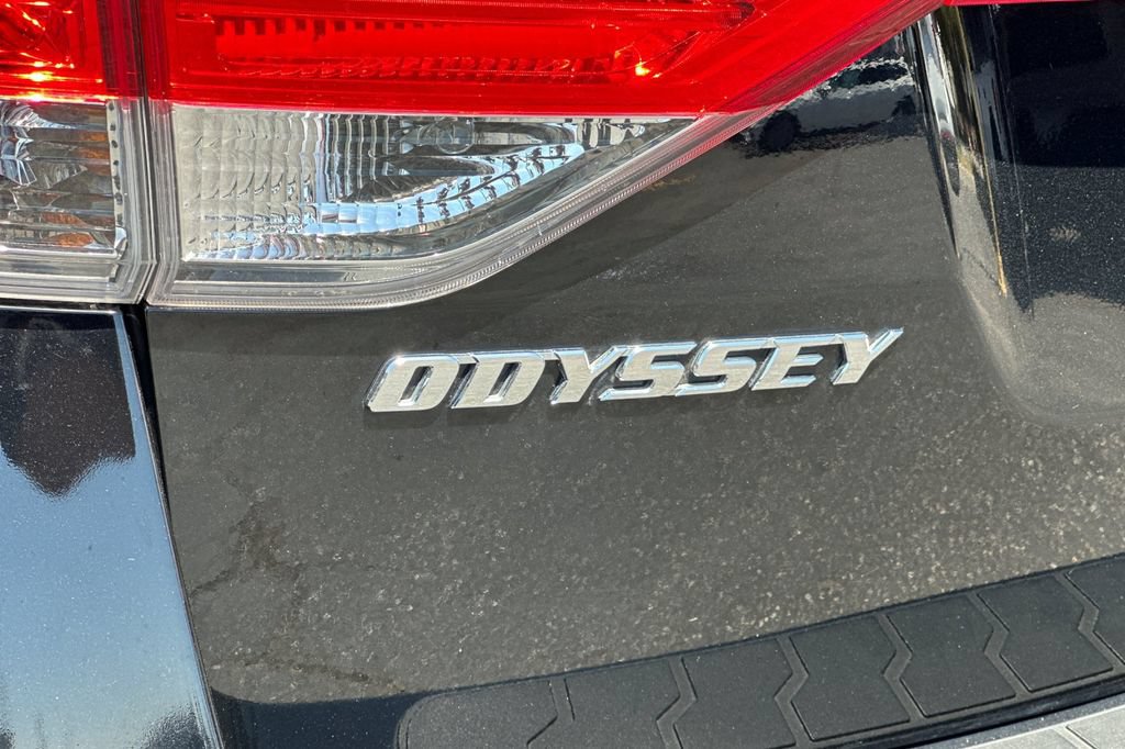 Used 2016 Honda Odyssey Touring image 32