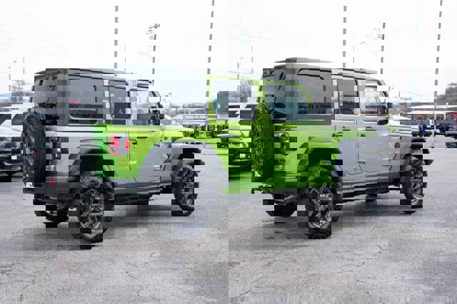 Used 2025 Jeep Wrangler Unlimited Sport image 5