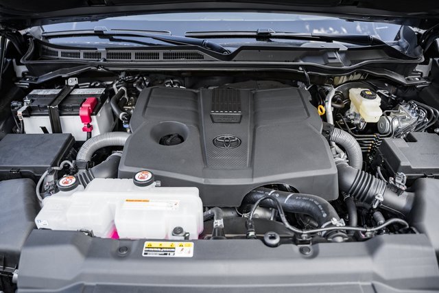 New 2026 Toyota Tundra Platinum image 19