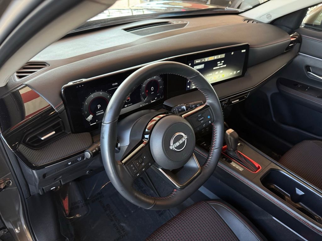 Used 2025 Nissan Kicks SR image 18