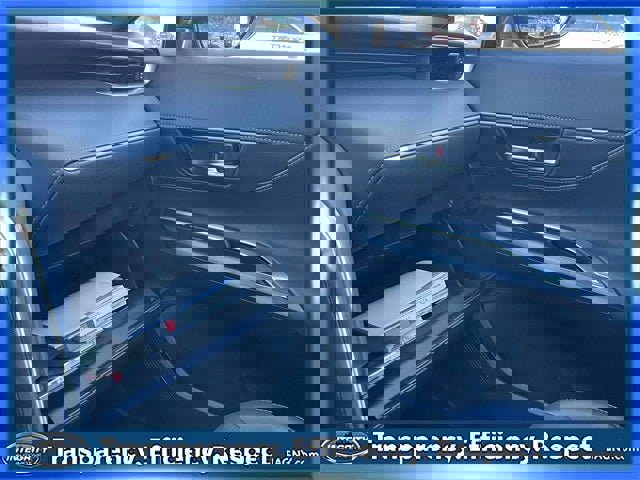 Used 2023 Toyota Venza Limited image 34