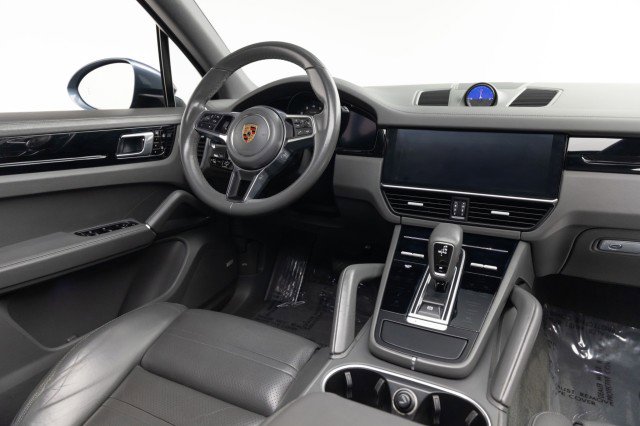 Used 2019 Porsche Cayenne image 14