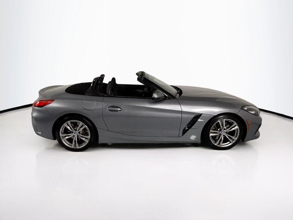 Used 2025 BMW Z4 sDrive30i RWD image 4