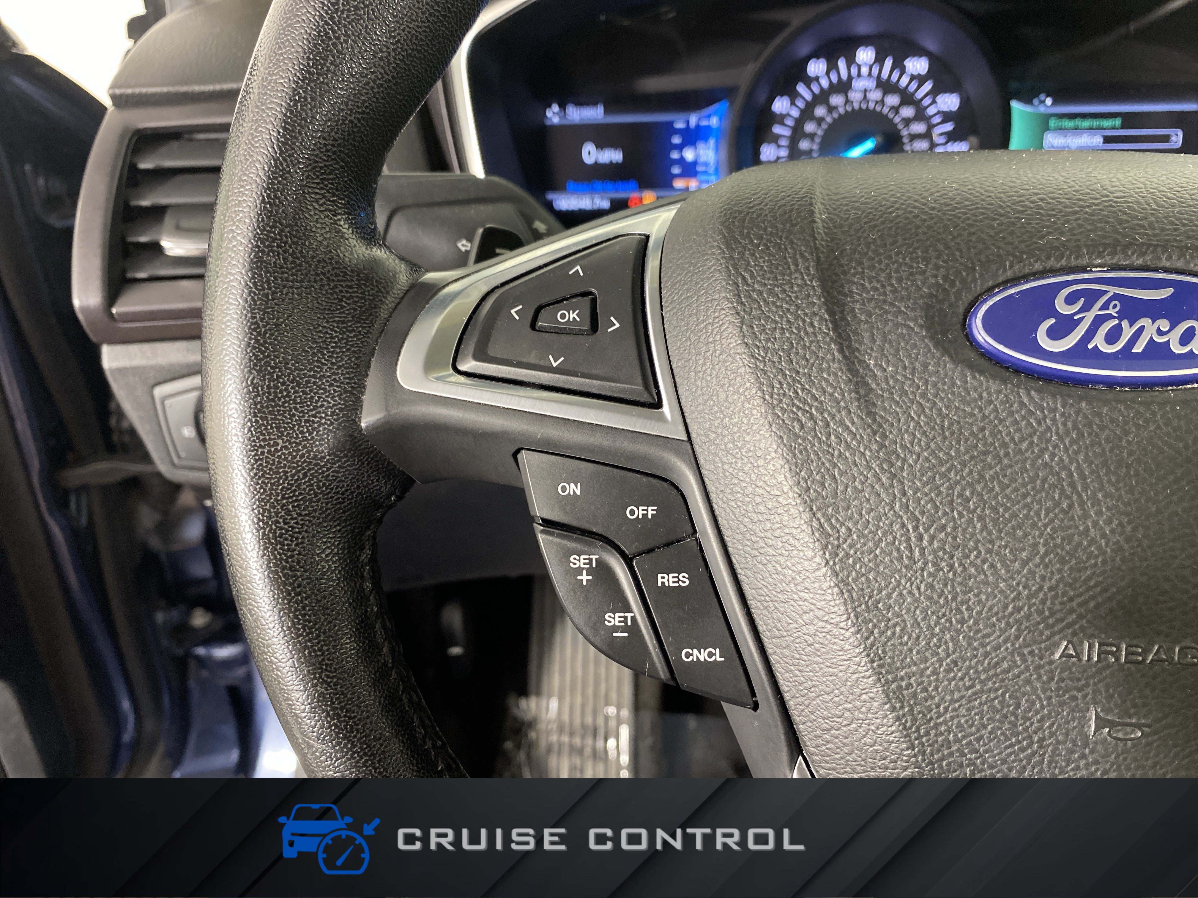 Used 2018 Ford Fusion Titanium AWD/4WD image 23