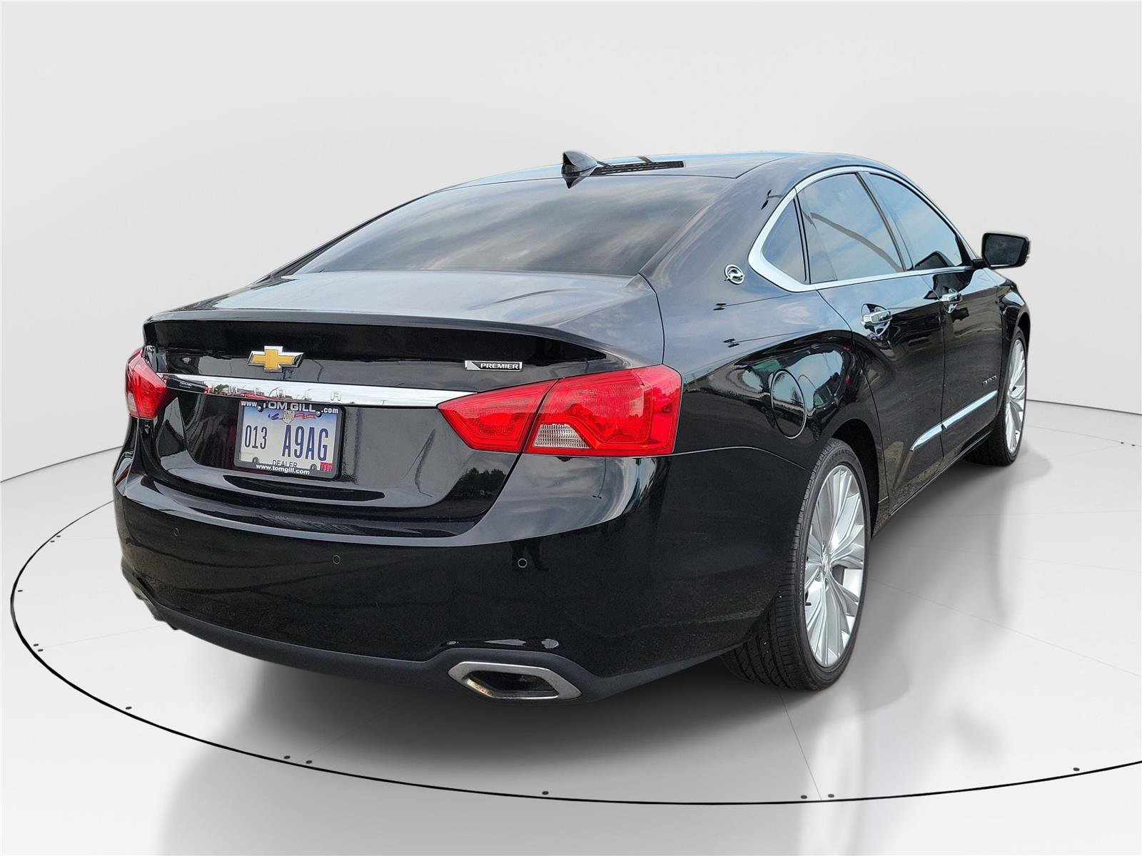 Used 2018 Chevrolet Impala Premier w/ Premier Confidence Package FWD image 4