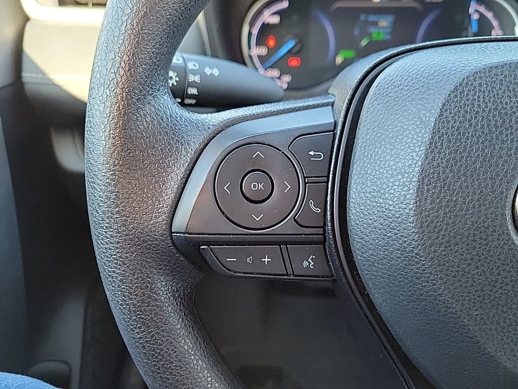 Used 2024 Toyota RAV4 LE AWD/4WD image 22