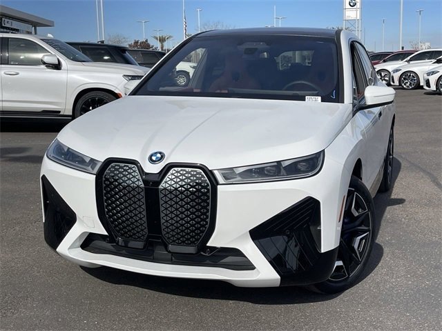 New 2025 BMW iX xDrive50 image 3