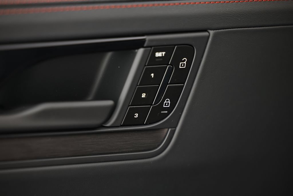 New 2026 Porsche Cayenne GTS AWD/4WD image 20
