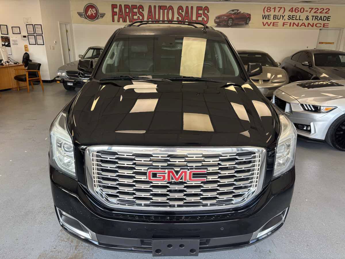 Used 2018 GMC Yukon XL SLE w/ SLE Value Package RWD image 2