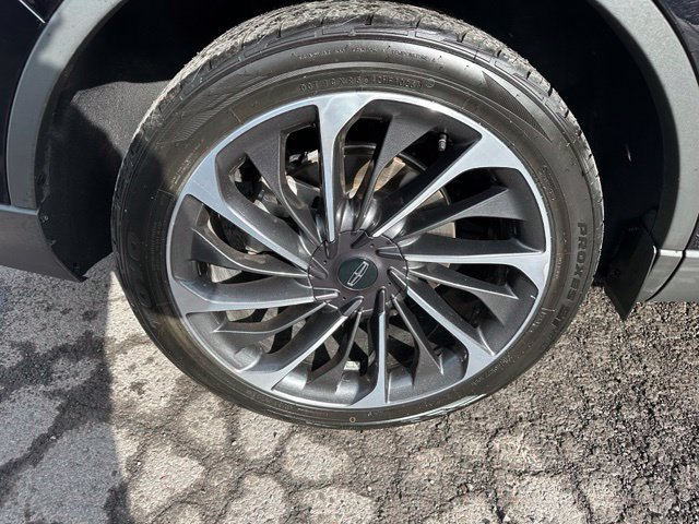 Used 2023 Lincoln Aviator Reserve w/ Equipment Group 201A AWD/4WD image 11