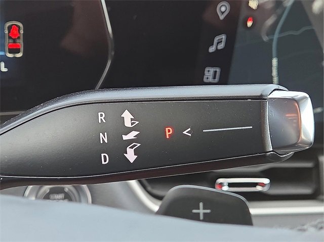 Used 2025 Chevrolet Equinox LT image 18