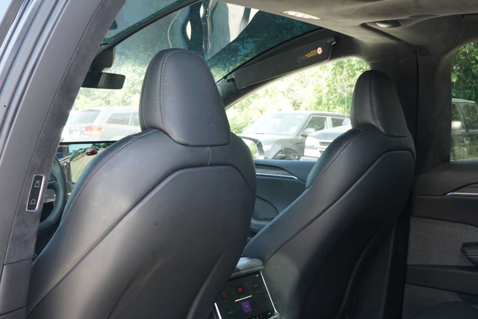 Used 2024 Tesla Model X AWD/4WD image 6