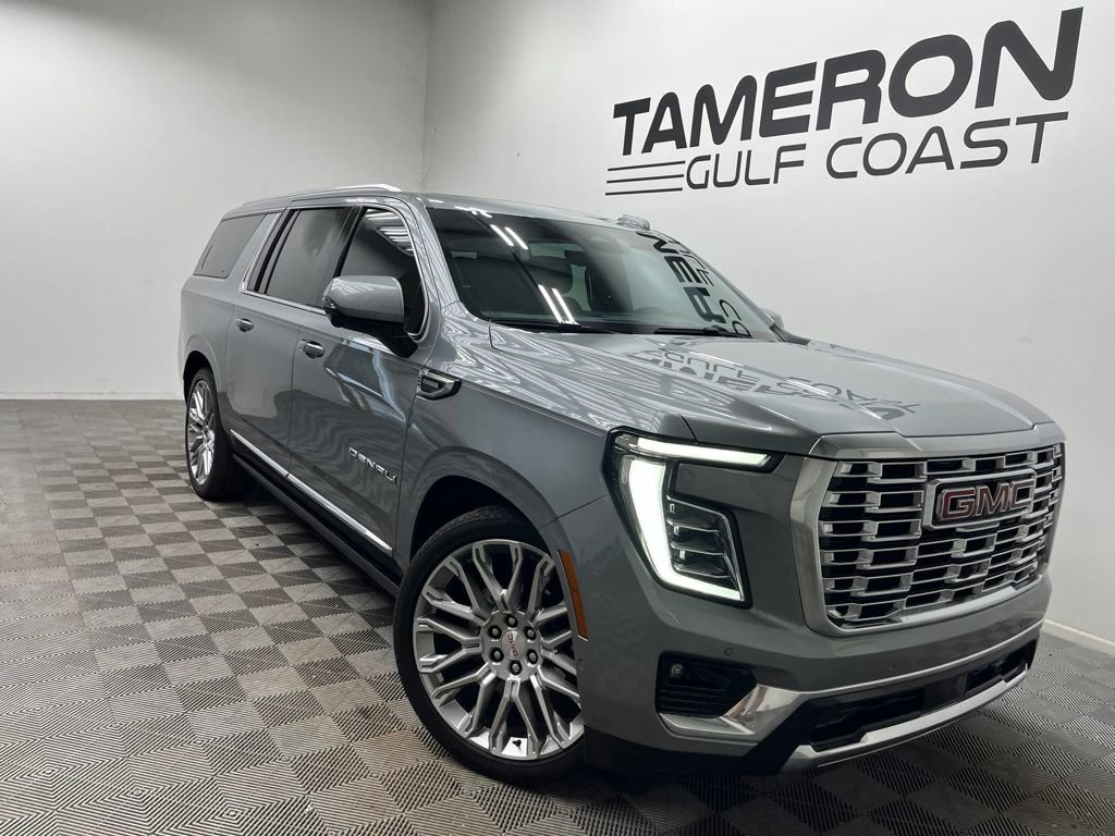 Used 2026 GMC Yukon XL Denali w/ Denali Reserve Package AWD/4WD image 18