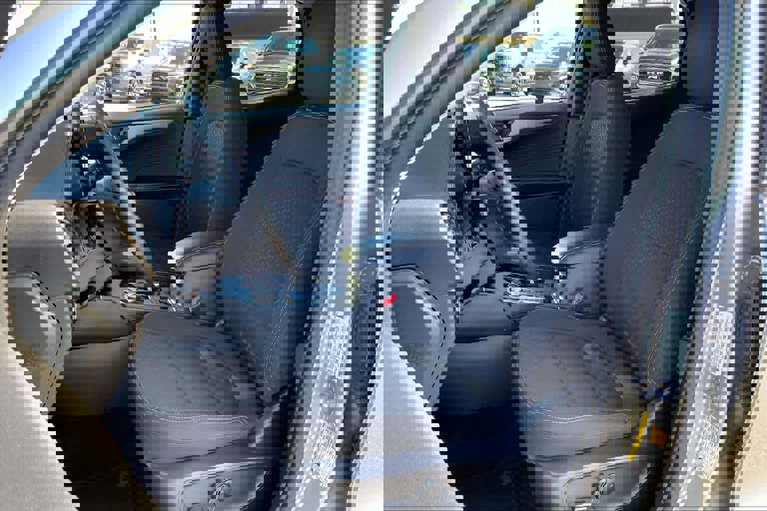 Certified 2024 Ford Escape Active w/ Tech Pack #1 image 7