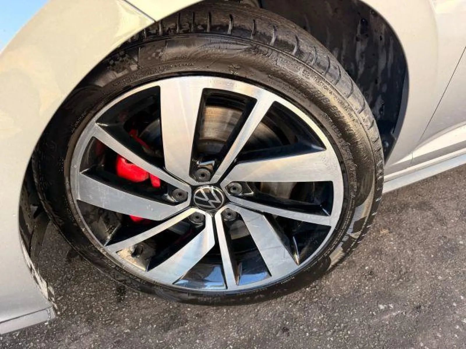 Used 2019 Volkswagen Jetta GLI Autobahn image 36