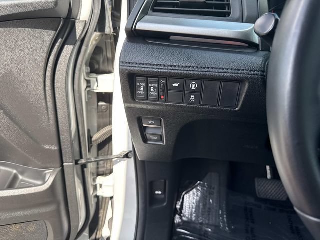 Certified 2024 Honda Odyssey Sport image 34