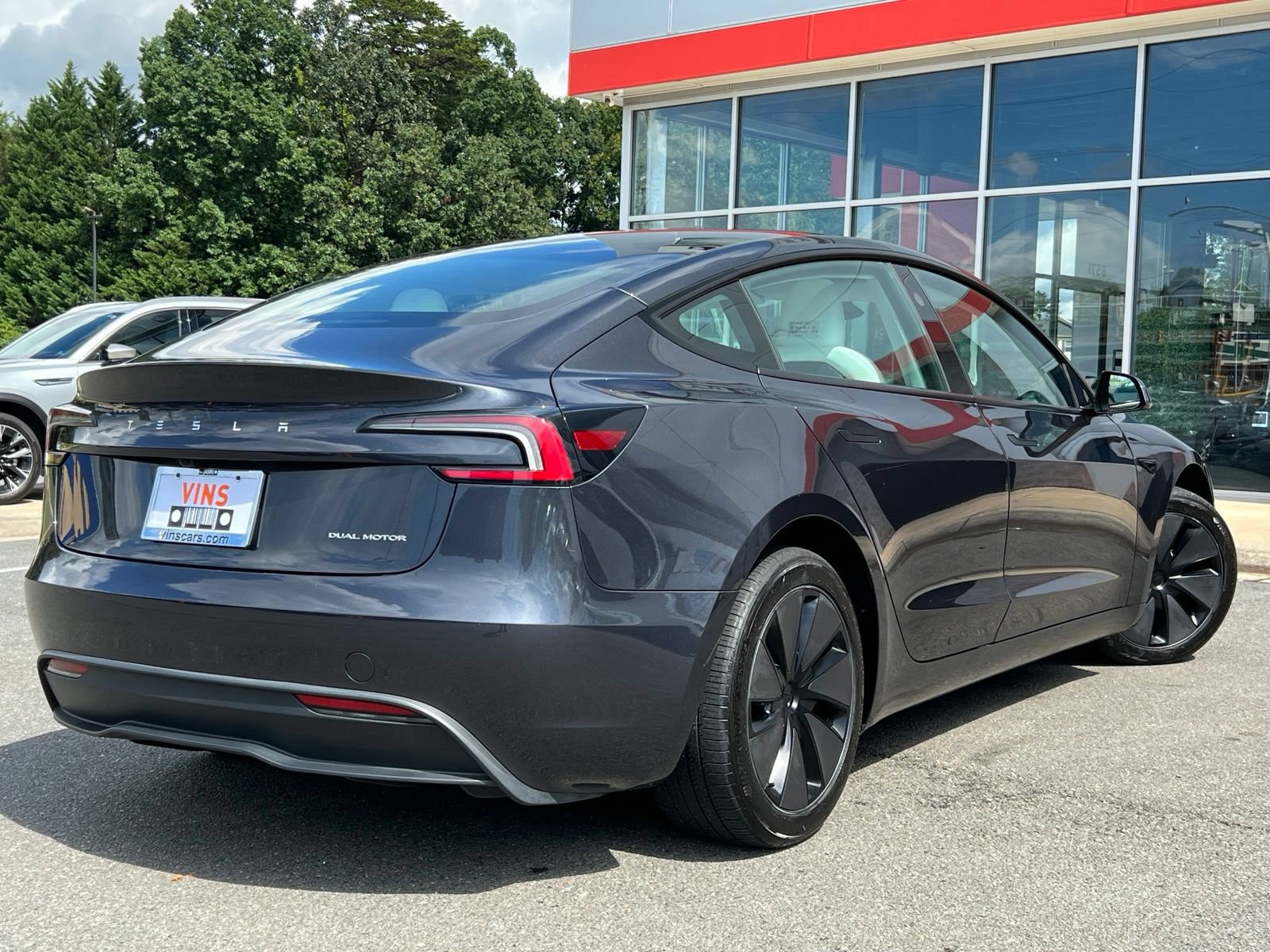 Used 2024 Tesla Model 3 Long Range AWD/4WD image 13
