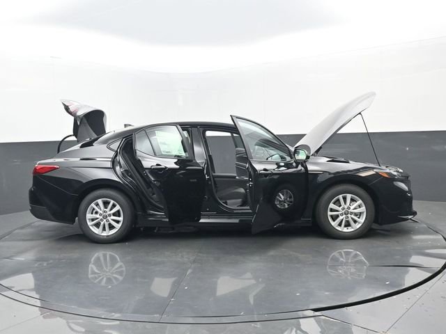 New 2026 Toyota Camry LE image 31