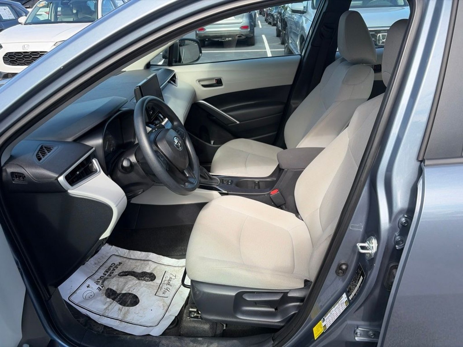 Used 2024 Toyota Corolla Cross L AWD/4WD image 10