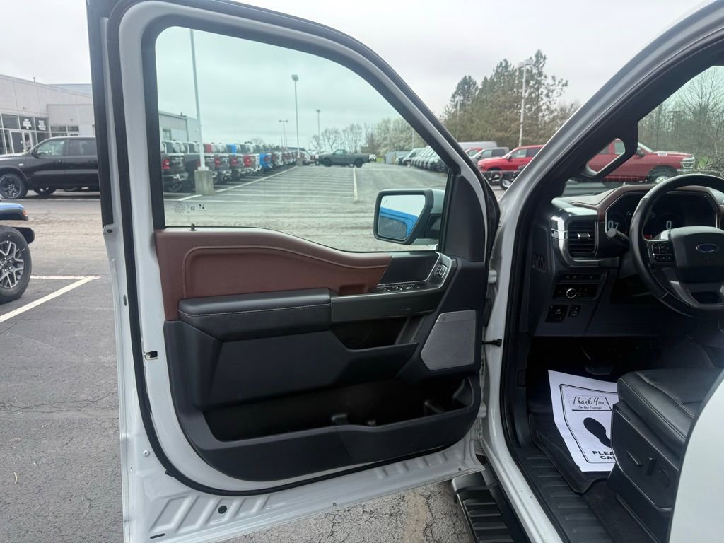 Used 2023 Ford F150 Lariat AWD/4WD image 11