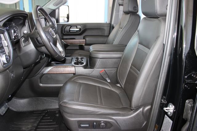 Used 2023 GMC Sierra 3500 Denali w/ Denali Ultimate Package AWD/4WD image 27